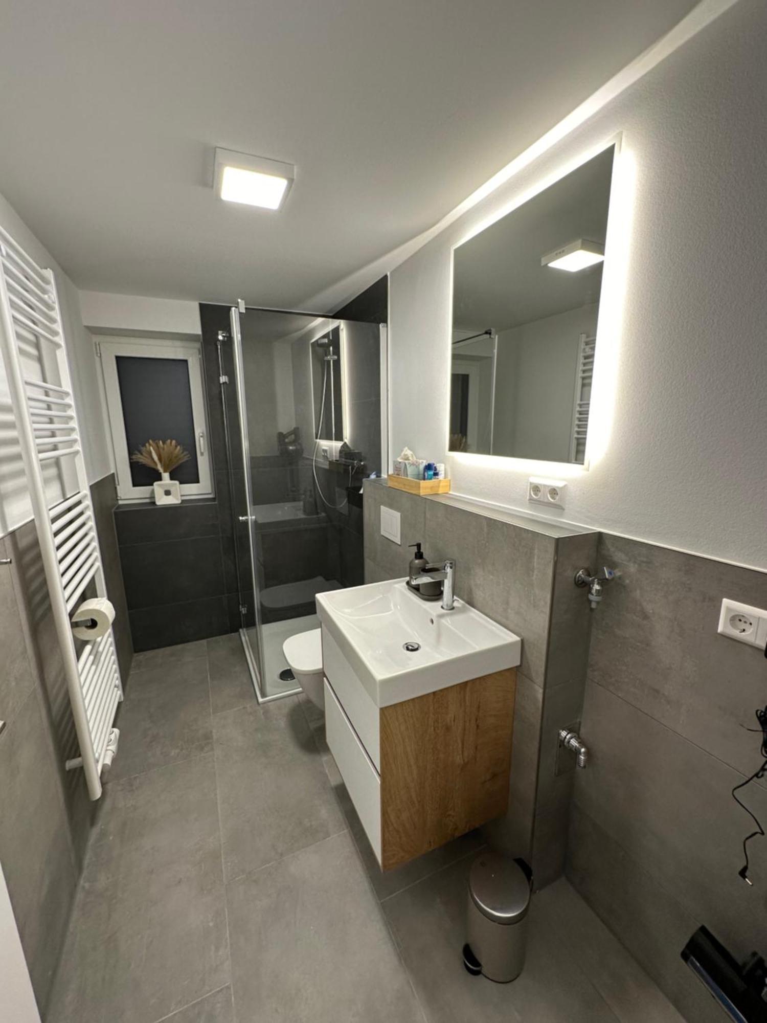 Neckarsulm Ruhige Wohnung Am Feldrand מראה חיצוני תמונה